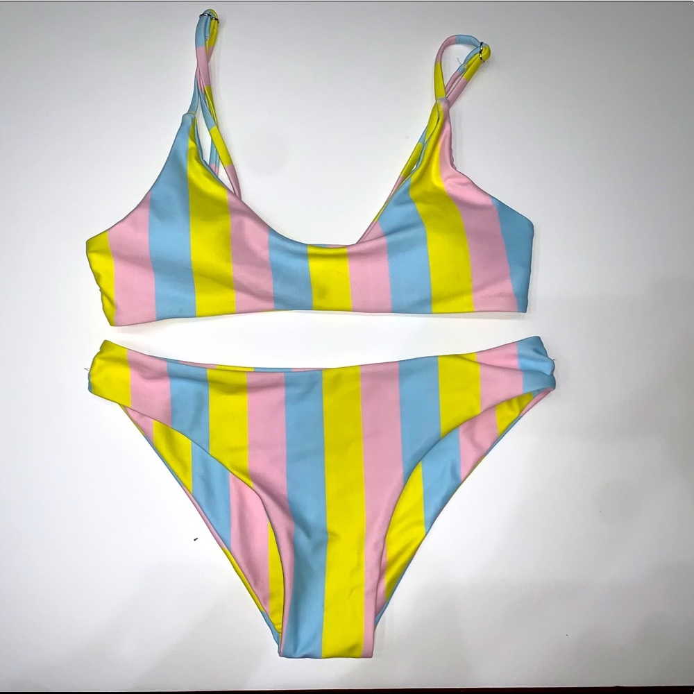 Women’s bikini